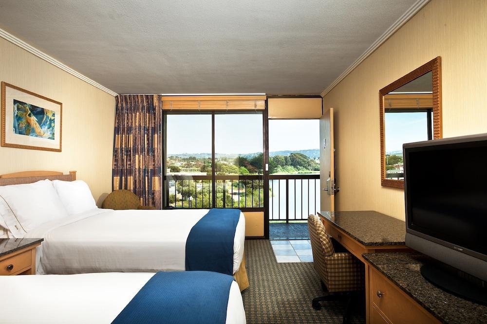 סיסייד Holiday Inn Express At Monterey Bay By Ihg מראה חיצוני תמונה