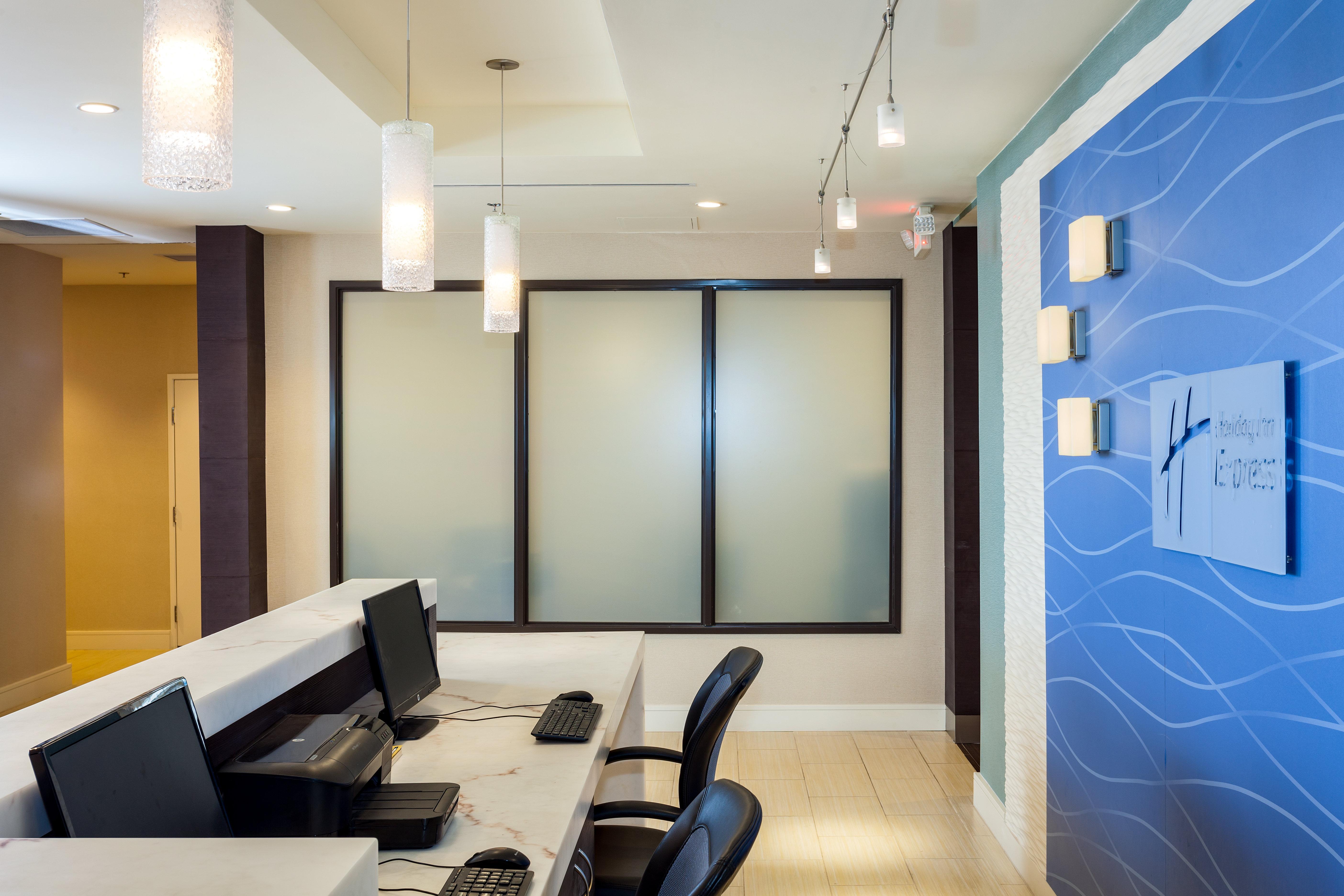 סיסייד Holiday Inn Express At Monterey Bay By Ihg מראה חיצוני תמונה